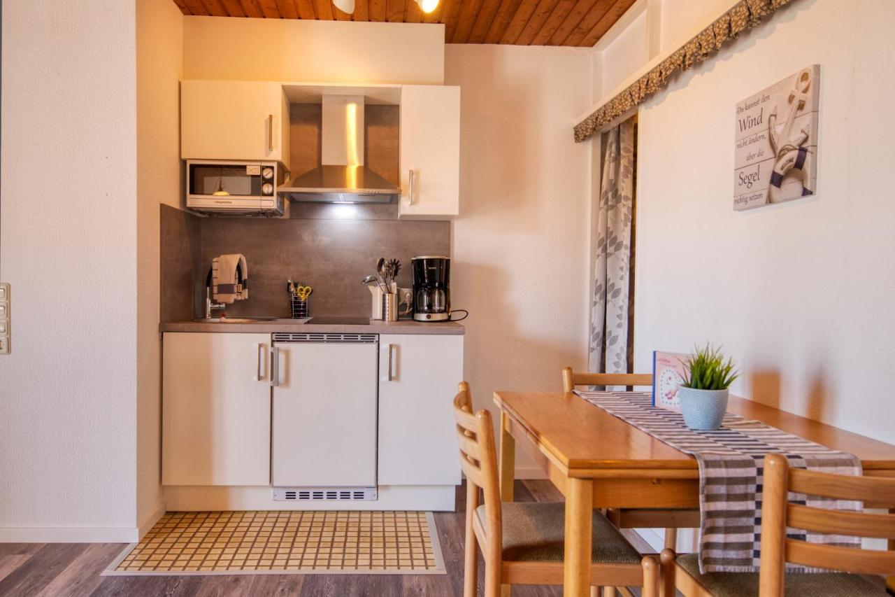 Ferienhaus Wattn Urlaub เบนซาซิเออ ภายนอก รูปภาพ