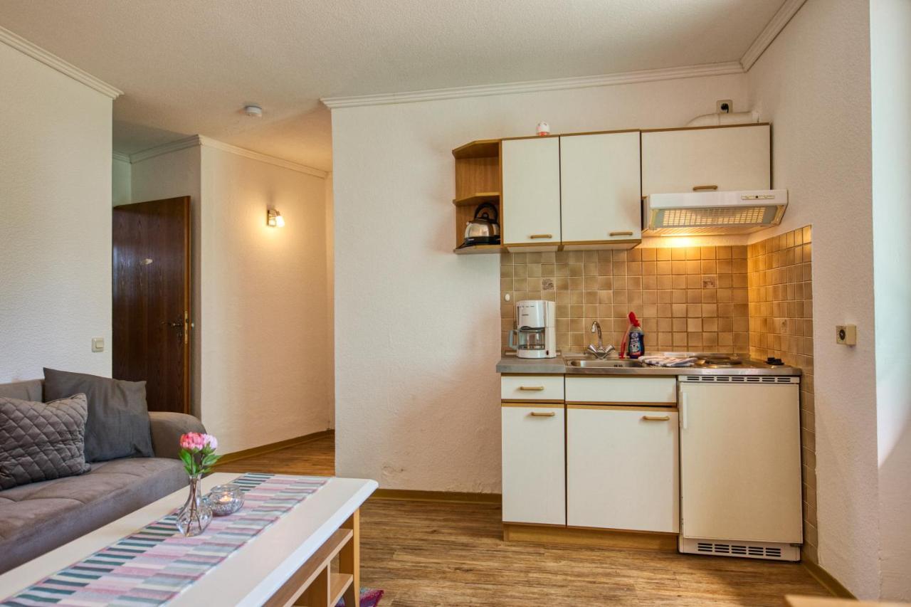 Ferienhaus Wattn Urlaub เบนซาซิเออ ภายนอก รูปภาพ